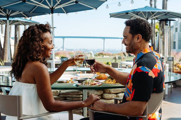 Dining 74 of 103