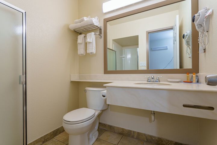 Riverfront Inn Roseburg