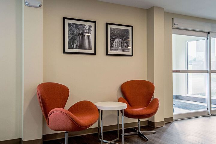 Hotel Interior 7 of 41