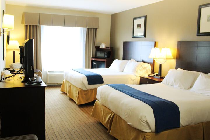 Room 21 of 36