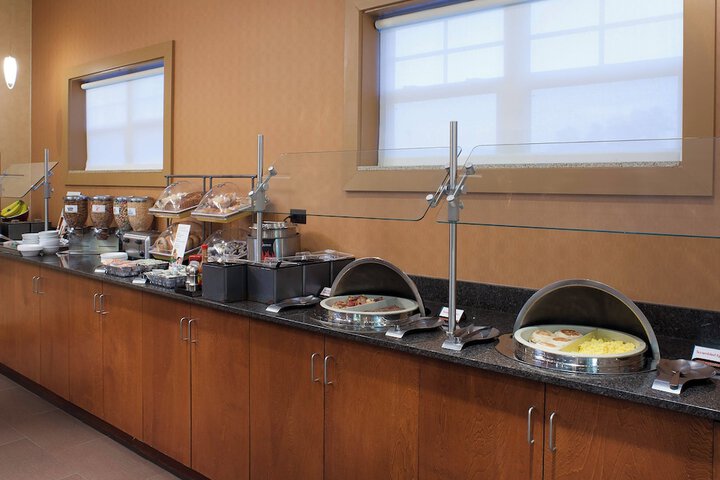 Breakfast/Coffee Service 31 of 38