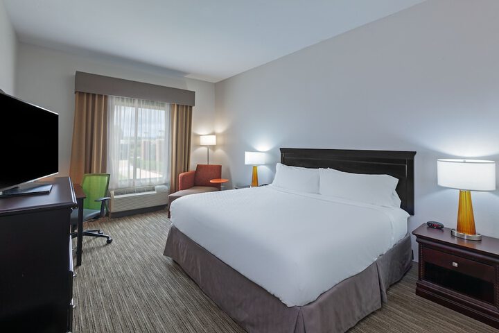 Holiday Inn Express & Suites Shreveport South Park Plaza by IHG