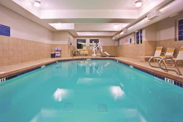 La Quinta Inn & Suites by Wyndham Bellingham