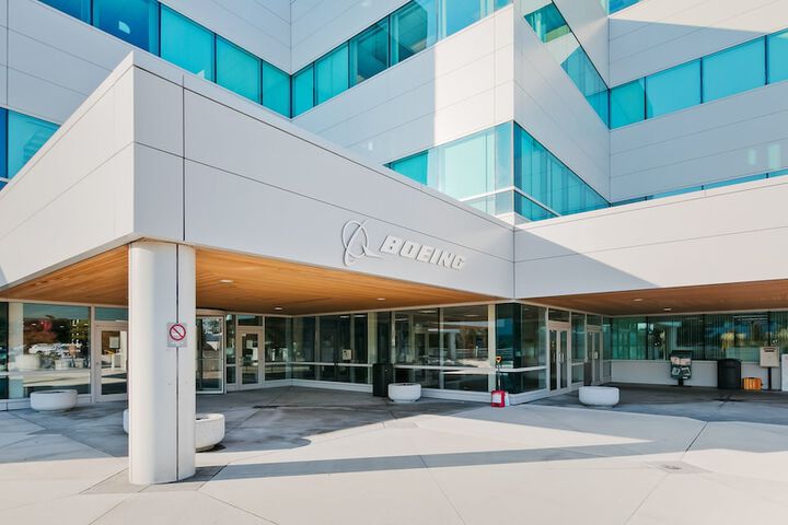 Holiday Inn Express & Suites Everett by IHG