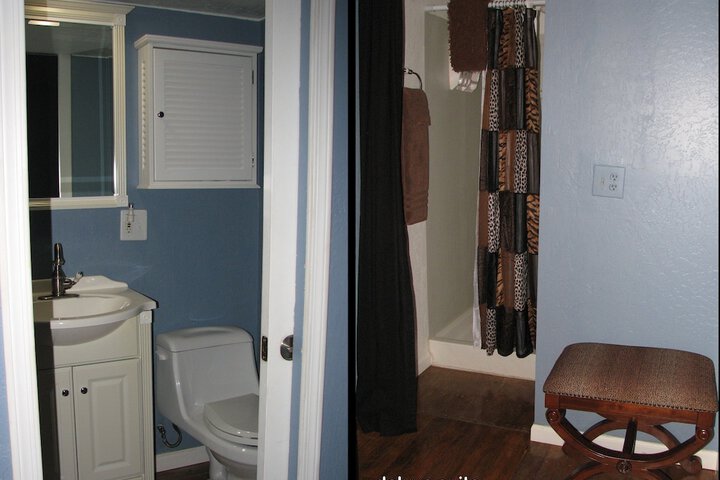 Room 46 of 90