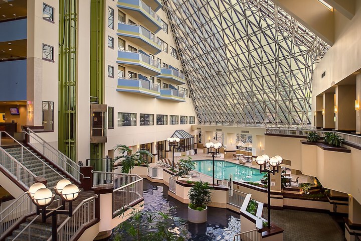 Crowne Plaza St. Louis Airport by IHG