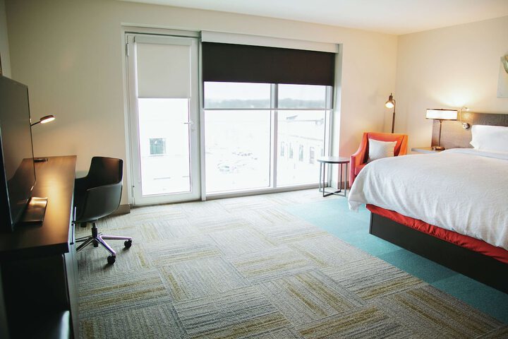 Room 22 of 173