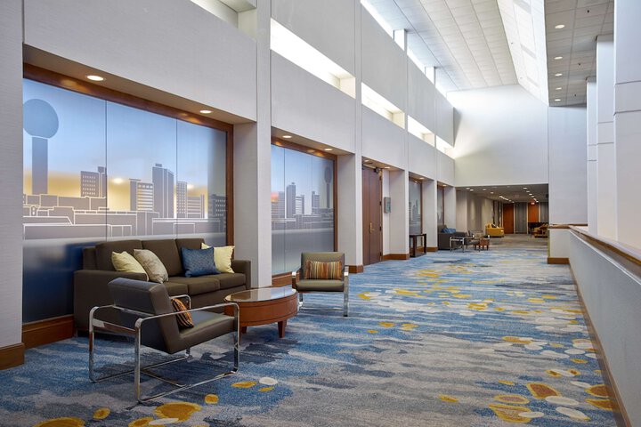 Hilton Knoxville