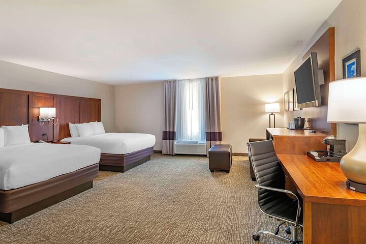 Room 20 of 28