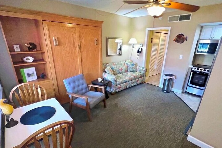 Coral Shores Resort