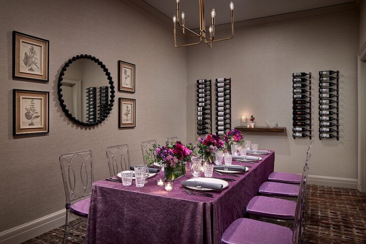 Dining 62 of 105