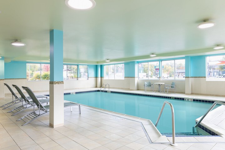 Pool 5 of 25