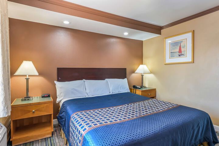 Room 42 of 56