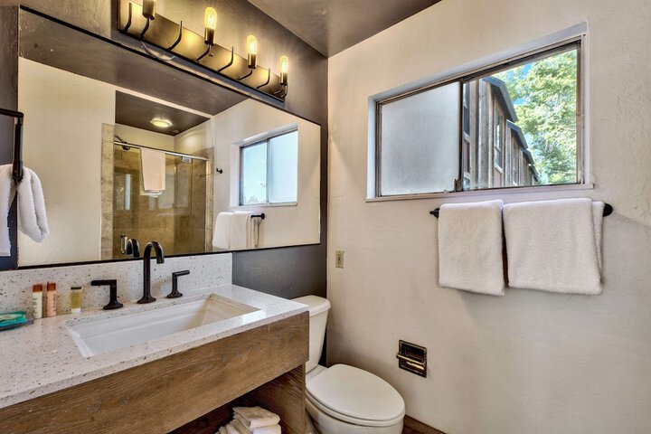 Hotel Becket BW Signature Collection