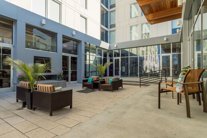 Terrace/Patio 49 of 51