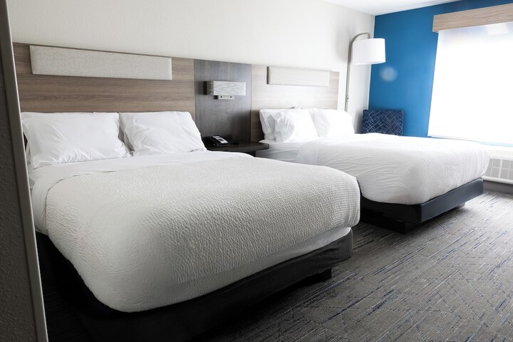 Holiday Inn Express & Suites Mansfield – Ontario by IHG