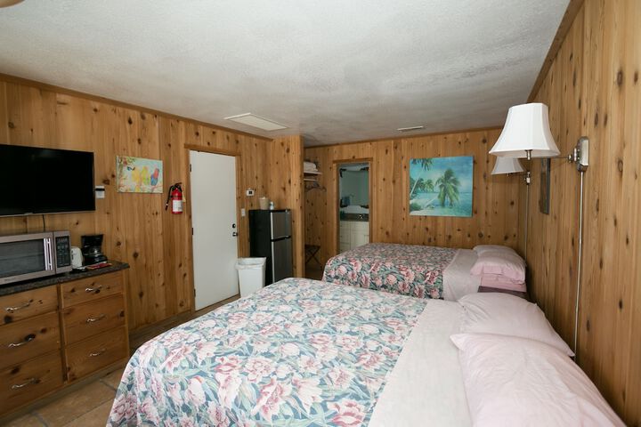 Room 37 of 199