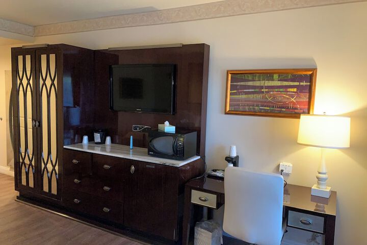 Room 38 of 50