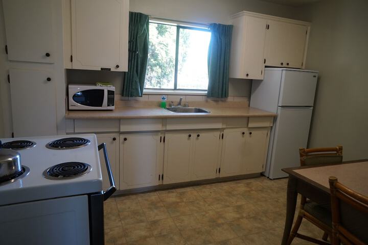 Westward Inn & Suites