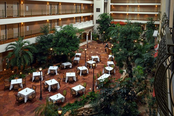 Hotel Interior 8 of 23