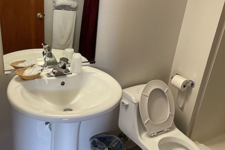 VIBE INN - WHIRLPOOL SUITES