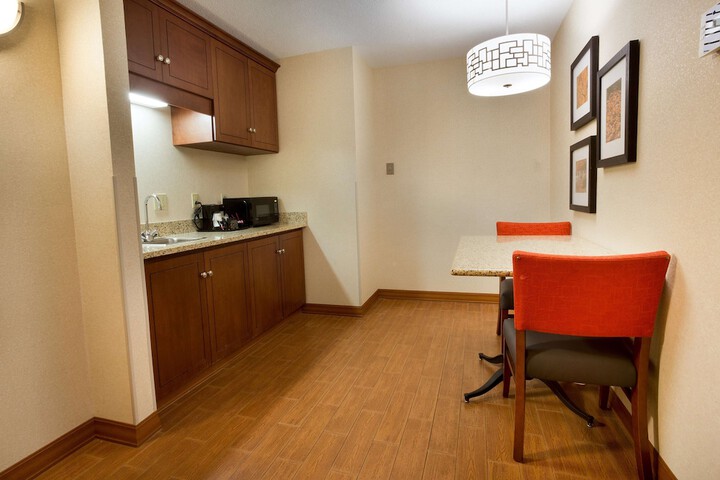 Room 7 of 43