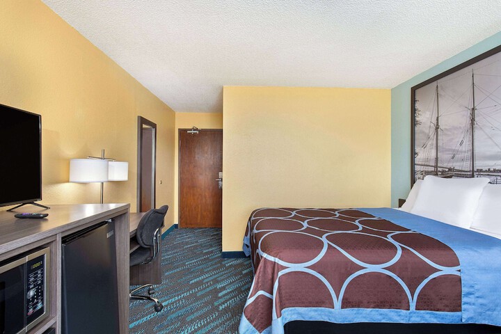 Super 8 by Wyndham Somerset