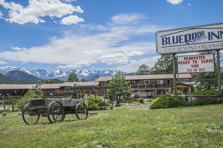 Blue Door Inn