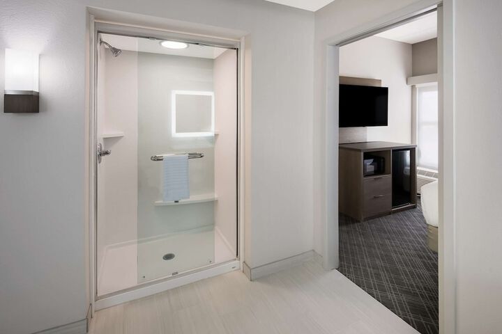 Room 31 of 48