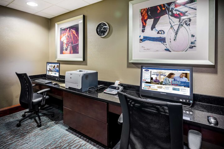 Business Center 25 of 25