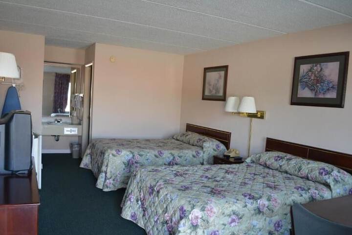 Room 20 of 38