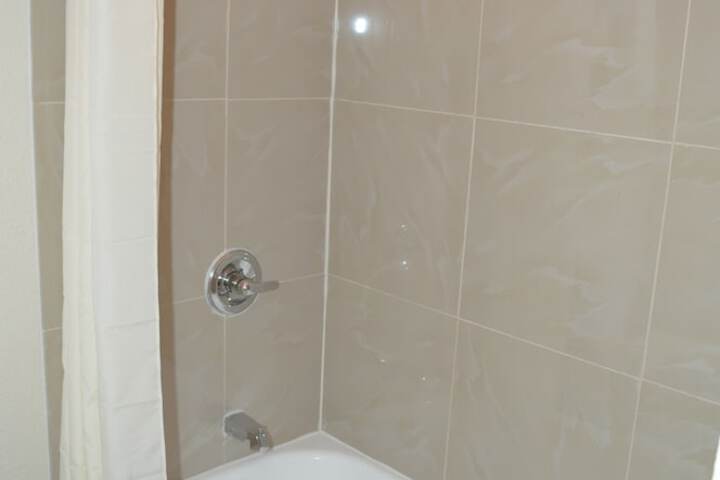 Room 15 of 27