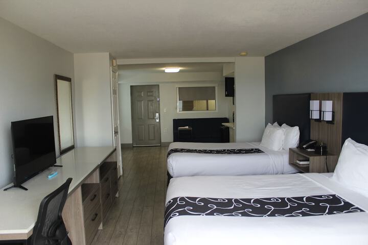 Room 15 of 84