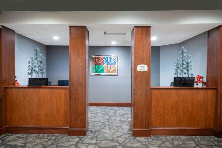 Business Center 25 of 25