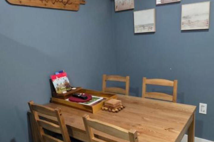 Entire guest basement suite in Cochrane AB