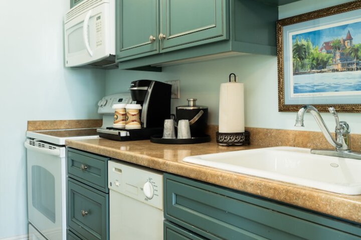 Southernmost House - Adult Exclusive