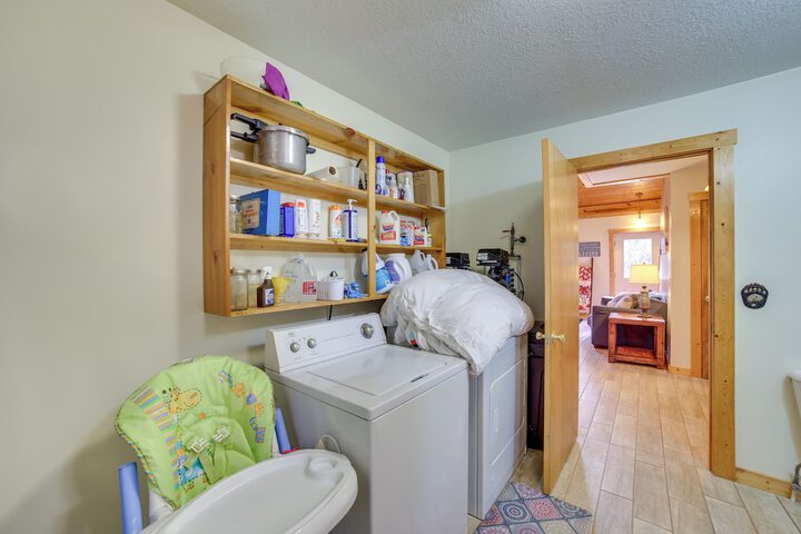 Paradise Cottage: Trail Access Nearby