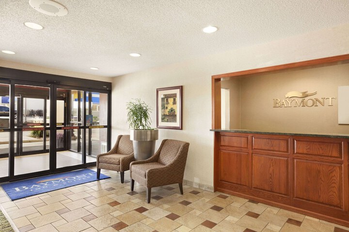 Hotel Interior 4 of 15