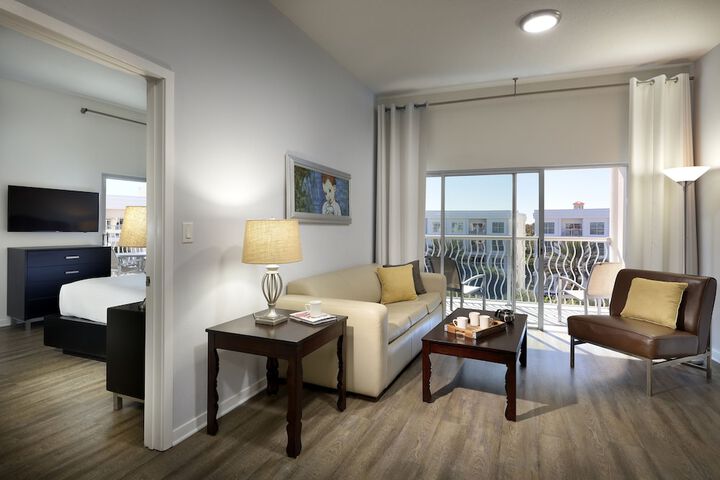 Room 73 of 184