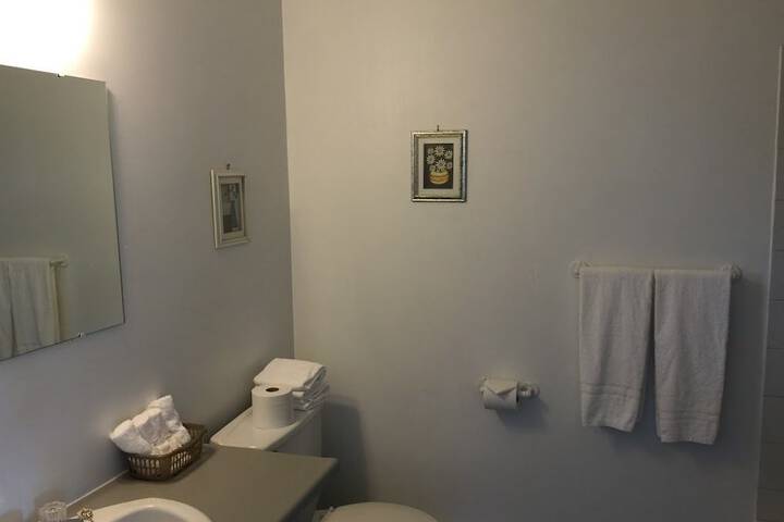 Room 17 of 31