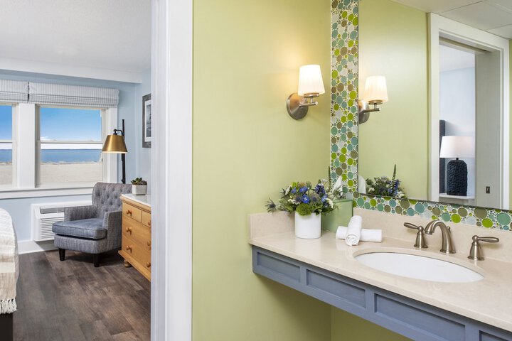 Sea Crest Beach Resort