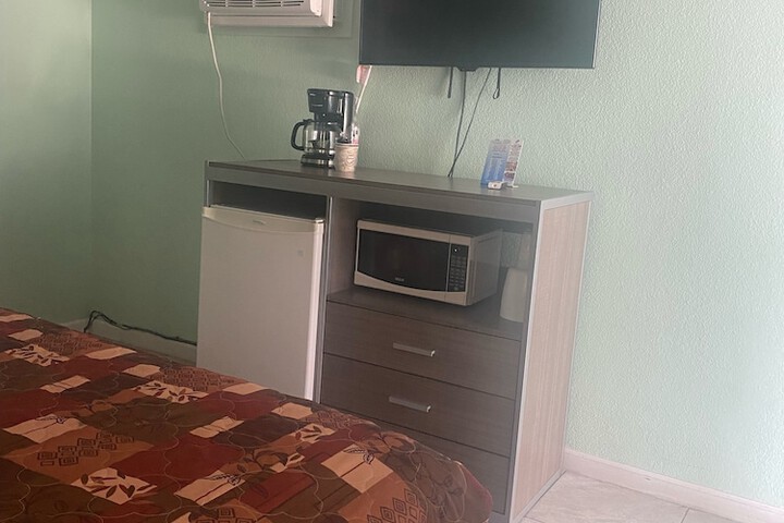 Room 56 of 61