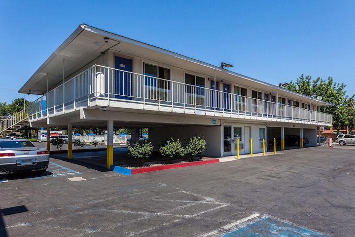 Hotel 3 of 21
