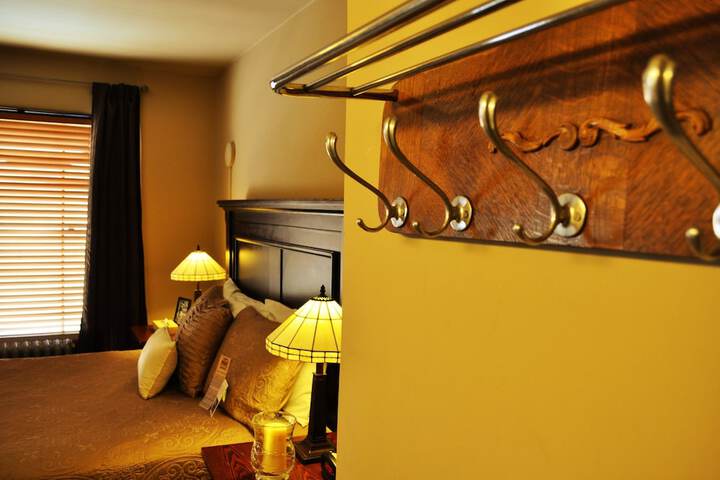 Room 25 of 69