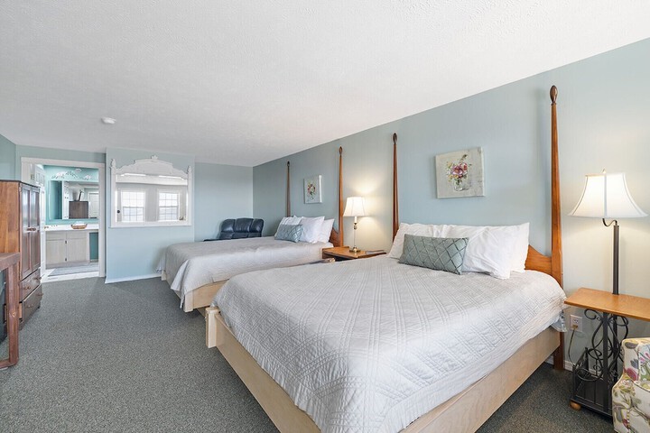 Room 149 of 153