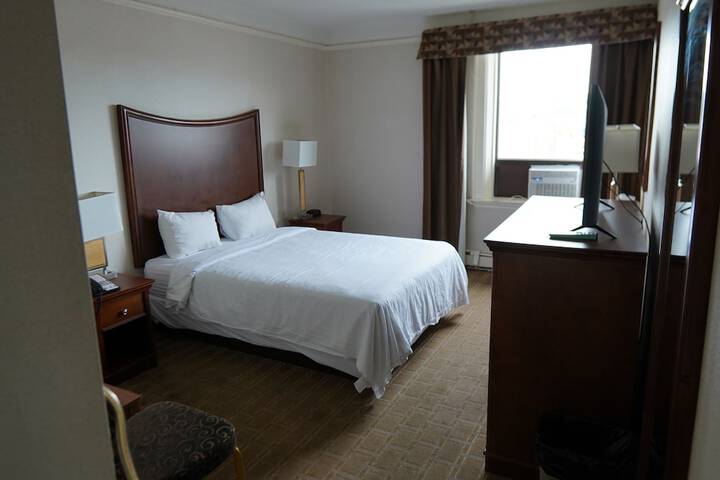 Room 36 of 57