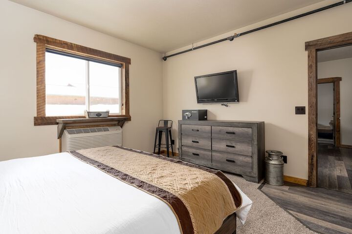 Room 12 of 53