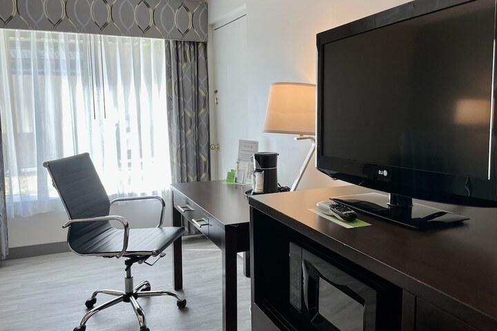 Room 45 of 81