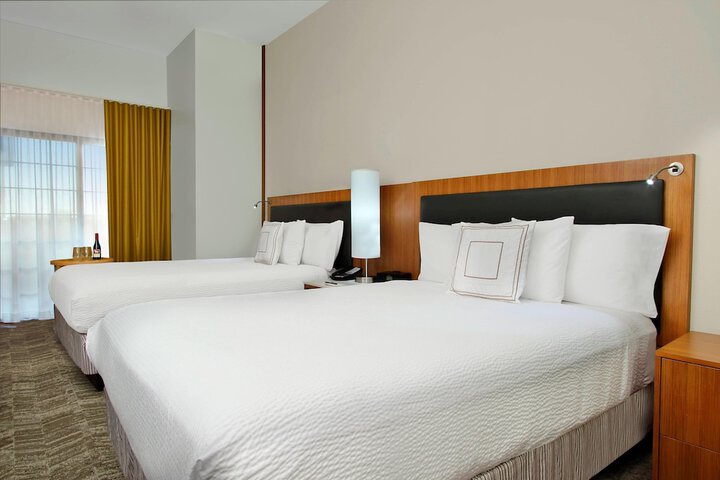 Room 14 of 21