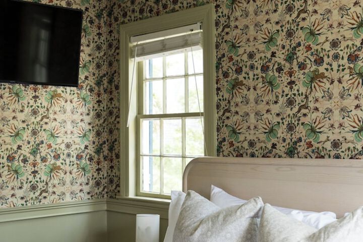 Room 148 of 292